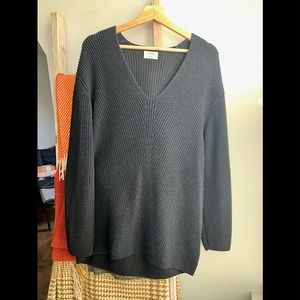Aritzia Wilfred knit sweater - size S